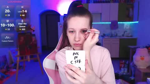 Snapshot of ur_kitty__ chatting on 1, 5, 2026 Lera online show from 1, 5, 2026