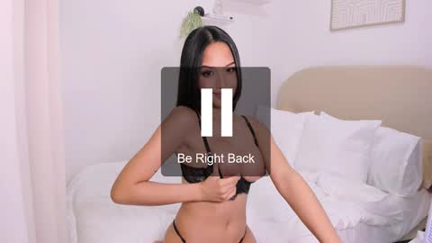 Veronica Lodge online show from 2, 12, 2024