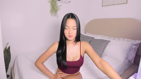 Veronica Lodge online show from 5, 2, 2025