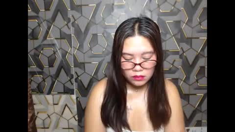 Snapshot of ur_prettychelsie18 chatting on 5, 6, 2026 ur_prettychelsie18 online show from 5, 6, 2026
