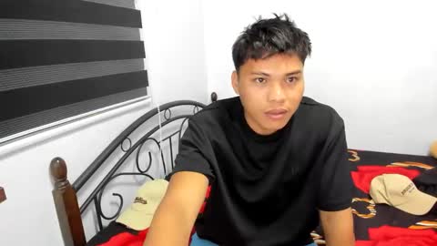 urasian_ajie online show from 9, 4, 2026