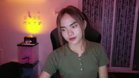 Snapshot of urasian_crisa chatting on 14, 10, 2025 urasian_crisa online show from 14, 10, 2025