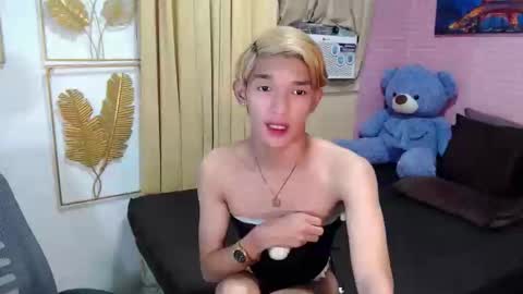 Snapshot of urasian_john20 chatting on 1, 5, 2026 urasian_john20 online show from 1, 5, 2026