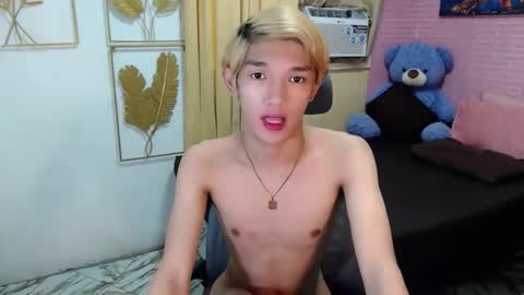 Snapshot of urasian_john20 chatting on 20, 5, 2026 urasian_john20 online show from 20, 5, 2026