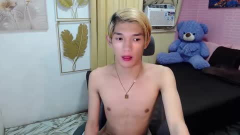 Snapshot of urasian_john20 chatting on 25, 5, 2026 urasian_john20 online show from 25, 5, 2026