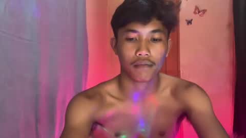 urasian_jomarie online show from 18, 9, 2025