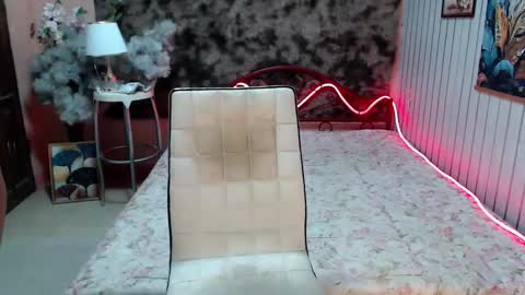 HI WE ARE NATHANIEL AND SEV online show from 14, 1, 2026