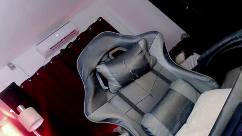 Snapshot of urasian_sweet_ria19 chatting on 15, 7, 2026 Ria online show from 15, 7, 2026