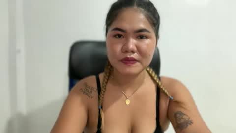 Snapshot of urasianblairexxx chatting on 23, 3, 2026 urasianblairexxx online show from 23, 3, 2026