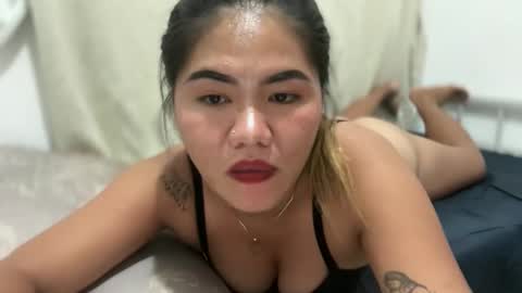 Snapshot of urasianblairexxx chatting on 1, 4, 2026 urasianblairexxx online show from 1, 4, 2026
