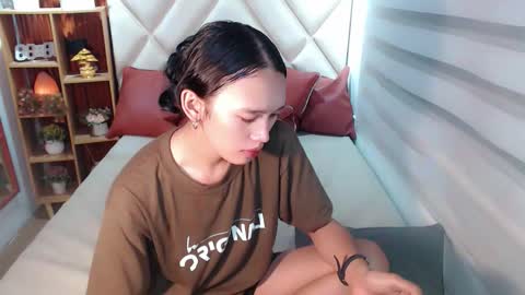 Sweetacyl online show from 10, 1, 2026