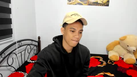 Snapshot of urfucker_vinz chatting on 10, 4, 2026 urfucker_vinz online show from 10, 4, 2026