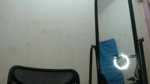 Snapshot of urgoddessleenie chatting on 6, 1, 2026 urgoddessleenie online show from 6, 1, 2026