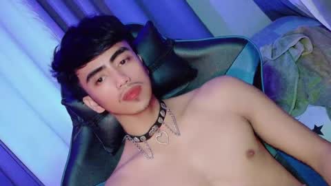 urguy_francis online show from 5, 7, 2026