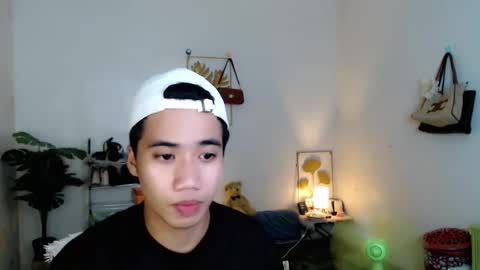 Snapshot of urguy_habibi chatting on 7, 1, 2026 Bib online show from 7, 1, 2026