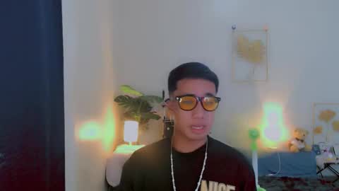 Snapshot of urguy_habibi chatting on 12, 1, 2026 Bib online show from 12, 1, 2026