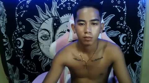 Snapshot of urhot_joshxx chatting on 12, 3, 2025 Josh online show from 12, 3, 2025