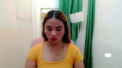 Snapshot of urhotdana chatting on 29, 11, 2025 Diane online show from 29, 11, 2025