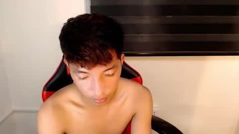 Snapshot of urhotethanxx chatting on 14, 2, 2026 Ethan online show from 14, 2, 2026