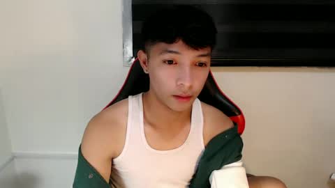 Snapshot of urhotethanxx chatting on 19, 6, 2026 Ethan online show from 19, 6, 2026