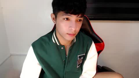 Snapshot of urhotethanxx chatting on 10, 7, 2026 Ethan online show from 10, 7, 2026
