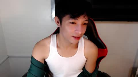 Snapshot of urhotethanxx chatting on 25, 7, 2026 Ethan online show from 25, 7, 2026