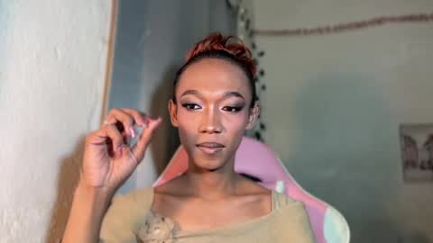 Snapshot of urhotfemboi_jayjay chatting on 21, 6, 2026 itsjayjay online show from 21, 6, 2026