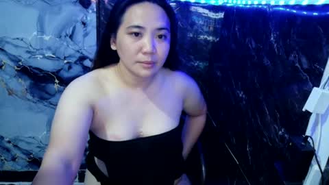Snapshot of urhotjen chatting on 8, 7, 2026 urhotjen online show from 8, 7, 2026