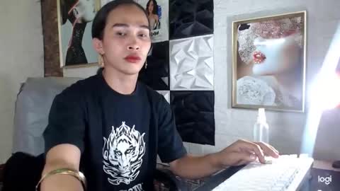 Kendall online show from 21, 9, 2025