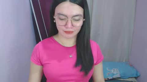 Snapshot of urhottiest_katey chatting on 25, 4, 2026 Katey online show from 25, 4, 2026