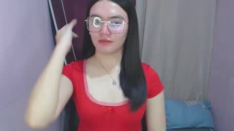 Snapshot of urhottiest_katey chatting on 4, 5, 2026 Katey online show from 4, 5, 2026