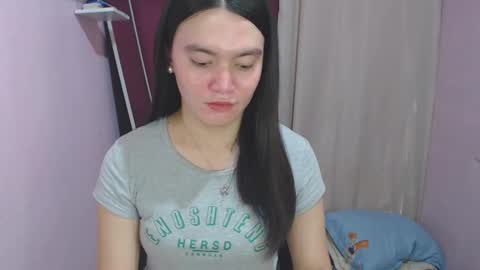 Snapshot of urhottiest_katey chatting on 5, 6, 2026 Katey online show from 5, 6, 2026