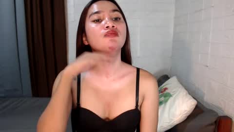 urhottylicious_cum online show from 13, 1, 2025
