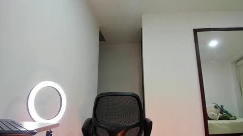 Snapshot of urimare_south chatting on 21, 1, 2025 urimare_south online show from 21, 1, 2025