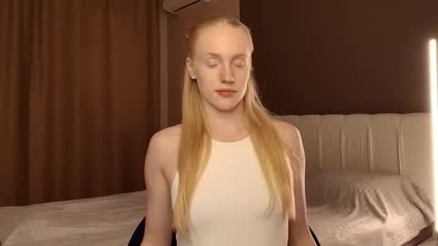 Snapshot of uriyani chatting on 26, 5, 2026 ElizabethLizy online show from 26, 5, 2026