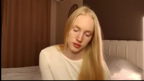 Snapshot of uriyani chatting on 31, 5, 2026 ElizabethLizy online show from 31, 5, 2026