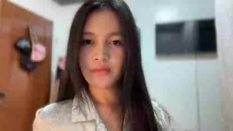 Amira online show from 26, 9, 2025