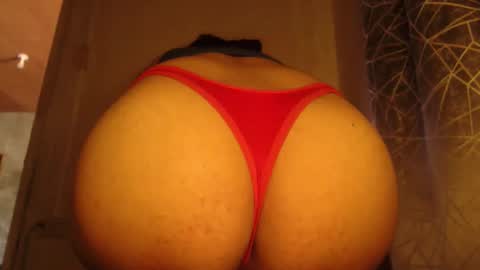 Snapshot of urlovely_hait chatting on 12, 5, 2026 Sham online show from 12, 5, 2026