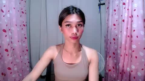 urloverjasmine_xx online show from 8, 4, 2026