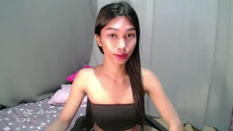 Snapshot of urloverjasmine_xx chatting on 21, 5, 2026 urloverjasmine_xx online show from 21, 5, 2026