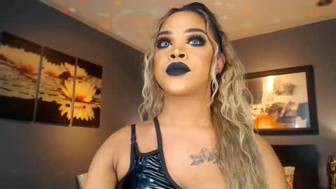 UrMajestyTyra online show from 14, 3, 2026