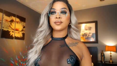 UrMajestyTyra online show from 26, 5, 2026