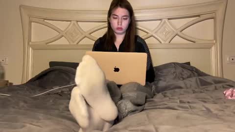 urmissalice online show from 11, 2, 2025