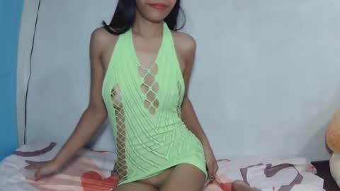 Snapshot of urmorenasexygirl4u chatting on 19, 2, 2026 It me SHELLA online show from 19, 2, 2026