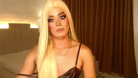 Snapshot of urnauthy_ciliaxxx chatting on 3, 2, 2025 cecilia online show from 3, 2, 2025