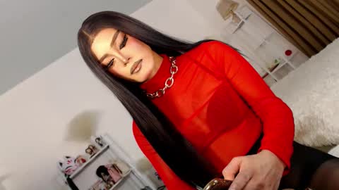 Snapshot of urnauthy_ciliaxxx chatting on 15, 10, 2025 cecilia online show from 15, 10, 2025