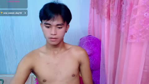 Snapshot of urnewloverr chatting on 6, 8, 2026 lover pol online show from 6, 8, 2026
