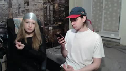 Snapshot of uroxygen chatting on 28, 5, 2026 Mary online show from 28, 5, 2026