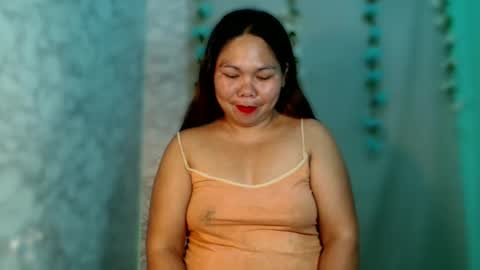 Snapshot of urpinayginaxx chatting on 21, 4, 2026 Gina online show from 21, 4, 2026