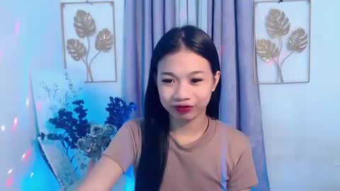 JUST CALL ME LLANA online show from 23, 10, 2025